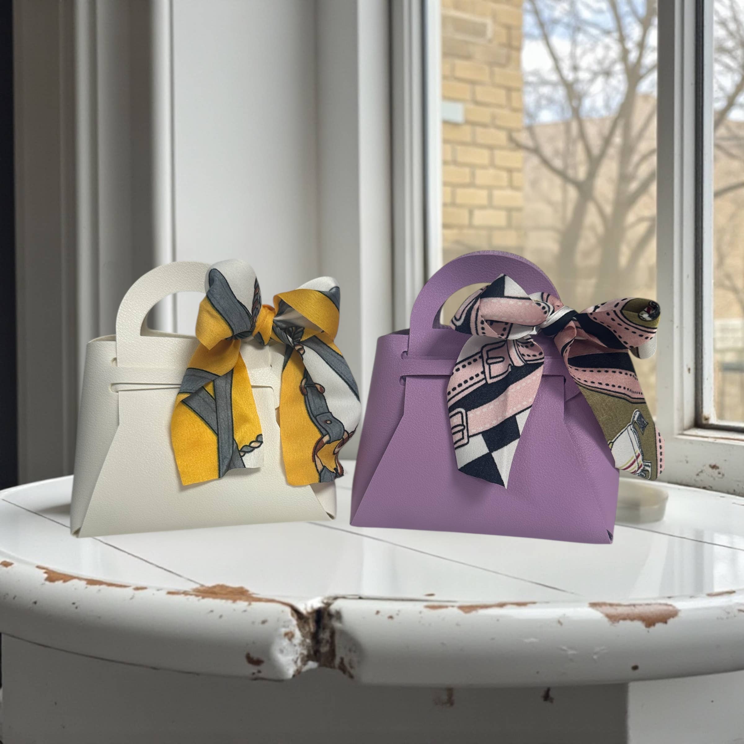 Monumental Candles LLC - Mini Purse Gift Set - Midnight Kiss